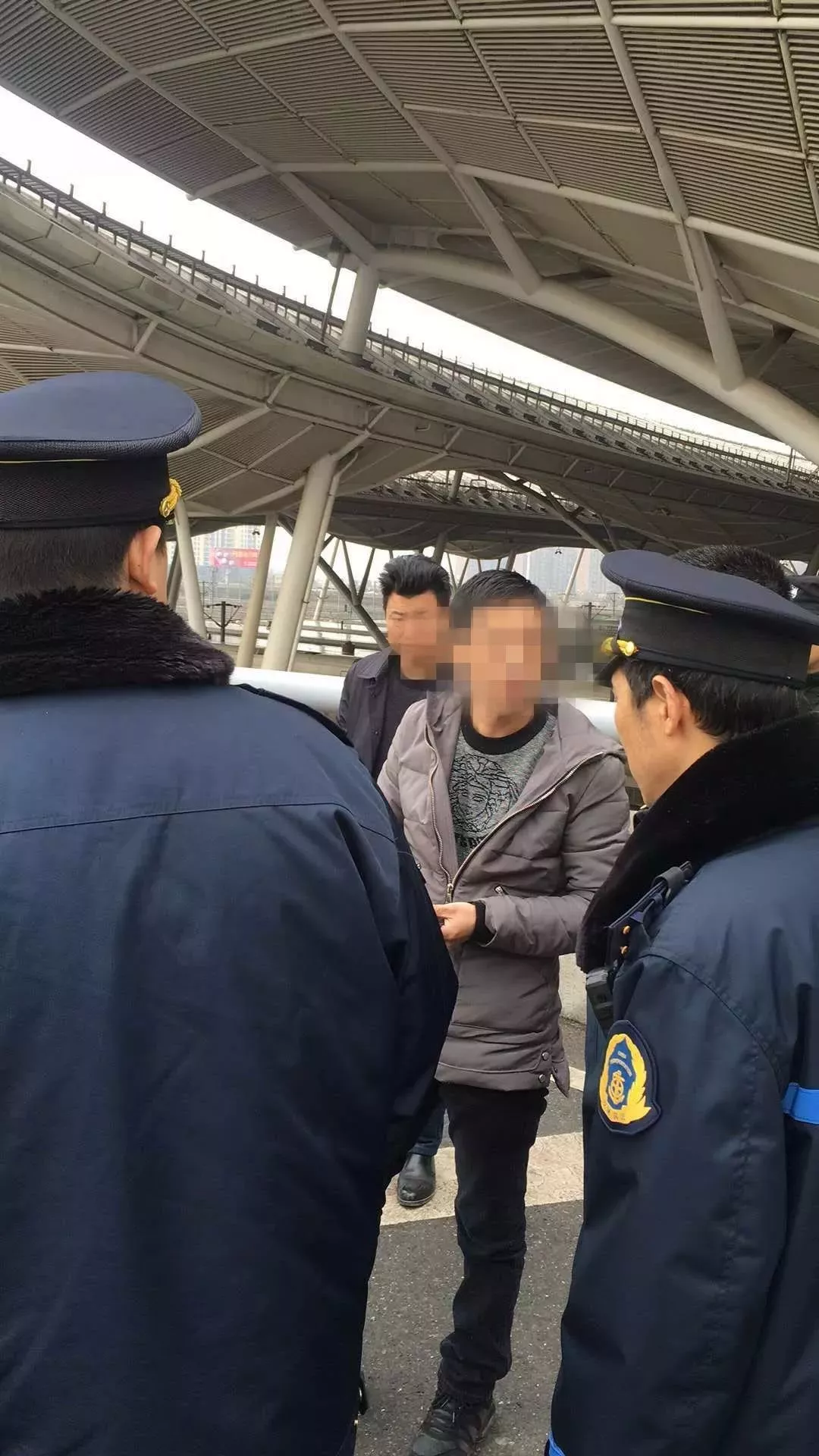 最新谁有公积金套现人的电话方法分析(最方便真实的那曲公积金套现会被发现吗方法)